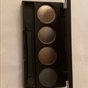 Mac Eye Shadow 03